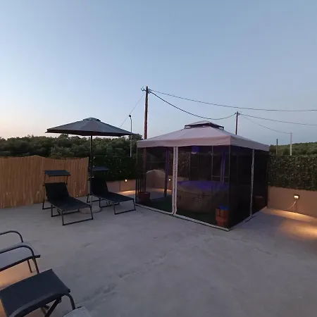 Apartmán Vrachakia Elegant *